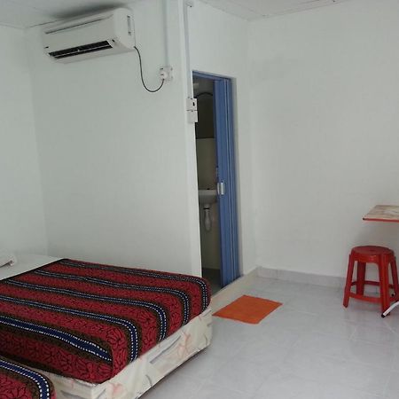 Et Budget Guest House Batu Ferringhi Pokój zdjęcie