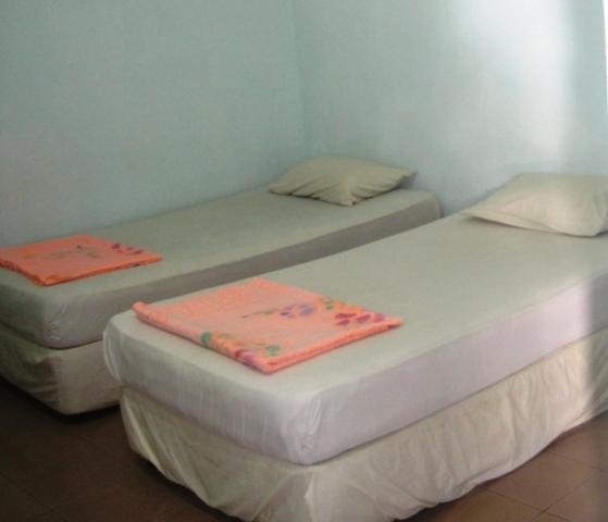 Et Budget Guest House Batu Ferringhi Zewnętrze zdjęcie